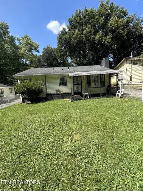 2763 Lay Ave, Knoxville, TN 37914