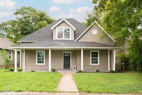118 E Springdale Ave, Knoxville, TN 37917