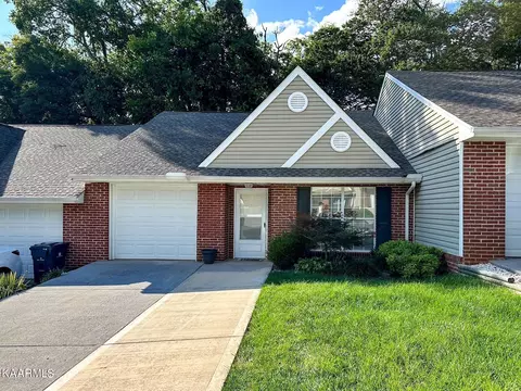 133 Dalton Place Way, Knoxville, TN 37912