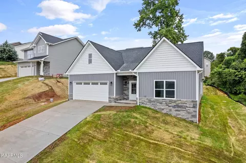 3967 Mountain Vista Rd, Knoxville, TN 37931