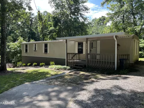 255 Dartmoor Dr, Crossville, TN 38558