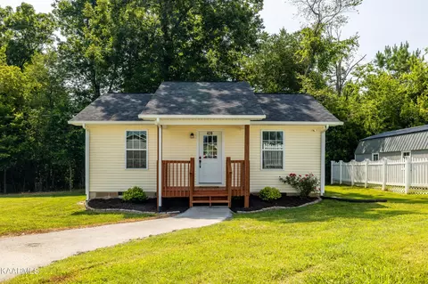 420 Dee Dee Ct, White Pine, TN 37890