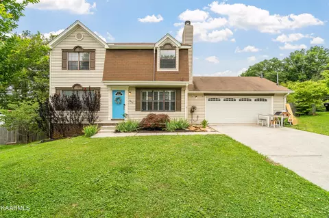 1919 Penwood Dr, Knoxville, TN 37922