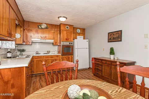 7070 Scottie Cir, Talbott, TN 37877 photo 14