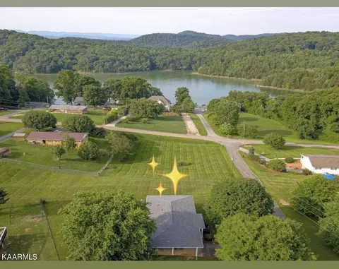 7070 Scottie Cir, Talbott, TN 37877 photo 2