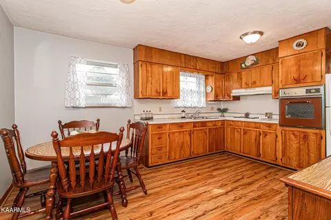 7070 Scottie Cir, Talbott, TN 37877 photo 12