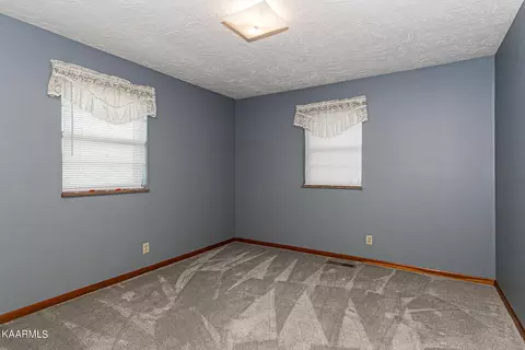 7070 Scottie Cir, Talbott, TN 37877 photo 25