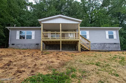 4520 Nora Rd, Knoxville, TN 37918