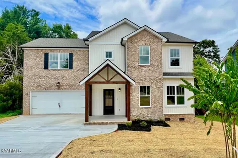 7318 Redwing Ln, Knoxville, TN 37931