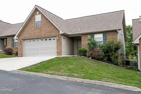 5004 Ivy Rock Way, Knoxville, TN 37918