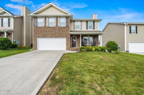 2210 Hatties Place Rd, Knoxville, TN 37931