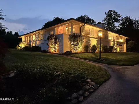 4015 Sequoyah Ave, Knoxville, TN 37919