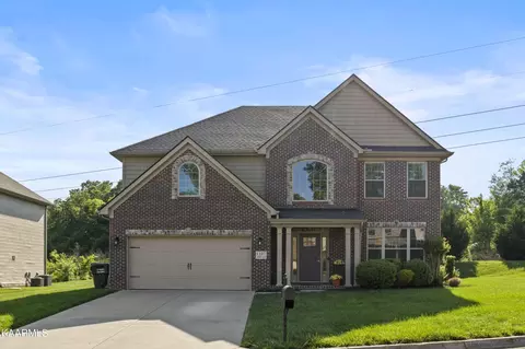 1127 Looking Glass Ln, Knoxville, TN 37919