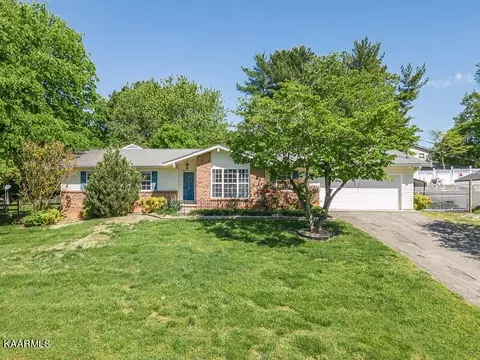 11543 Midhurst Dr, Knoxville, TN 37934