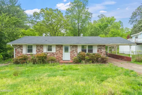 117 Early Dr, Powell, TN 37849