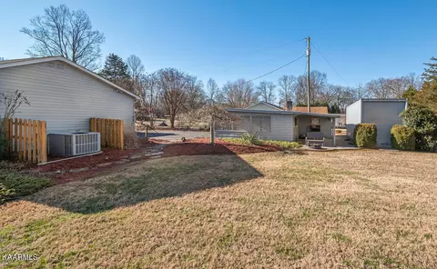 4611 E Joyce Ln, Powell, TN 37849 photo 28