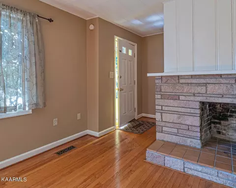 4611 E Joyce Ln, Powell, TN 37849 photo 17