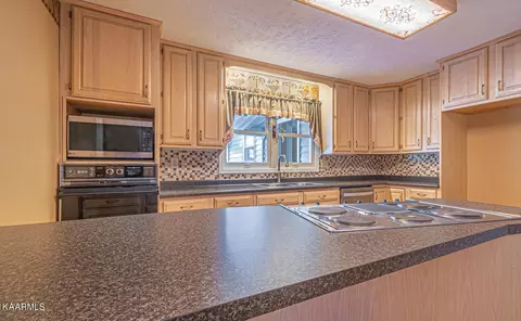 4611 E Joyce Ln, Powell, TN 37849 photo 16