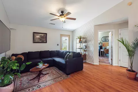 7517 Gary White Rd, Corryton, TN 37721 photo 10