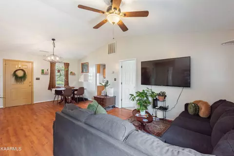 7517 Gary White Rd, Corryton, TN 37721 photo 8