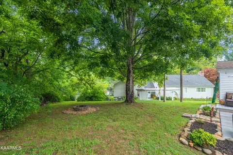 29 E Circle Rd, Norris, TN 37828 photo 40