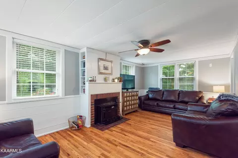 29 E Circle Rd, Norris, TN 37828 photo 7