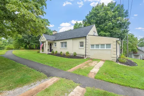 29 E Circle Rd, Norris, TN 37828 photo 4