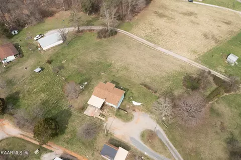 477 Wallace Rd, Luttrell, TN 37779 photo 21