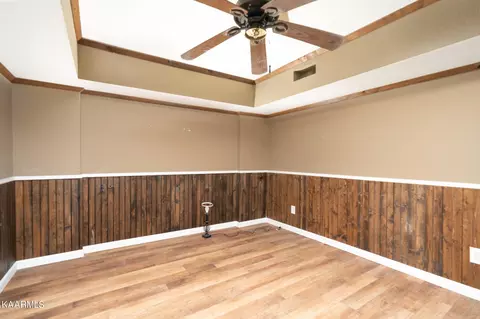 477 Wallace Rd, Luttrell, TN 37779 photo 14