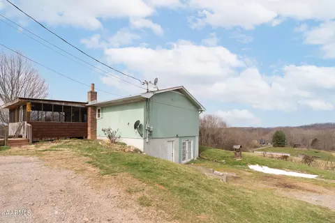 477 Wallace Rd, Luttrell, TN 37779 photo 17