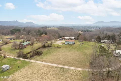 477 Wallace Rd, Luttrell, TN 37779 photo 24