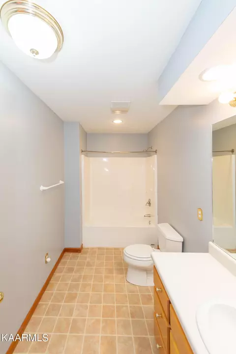 201 Wolfenbarger Rd, Luttrell, TN 37779 photo 24