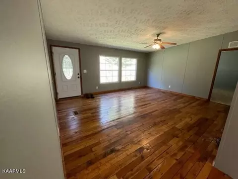 1295 E Wolf Valley Rd, Heiskell, TN 37754 photo 5