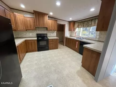 1295 E Wolf Valley Rd, Heiskell, TN 37754 photo 14