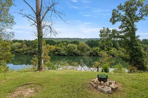 607 Eagle Bend Rd, Clinton, TN 37716 photo 5