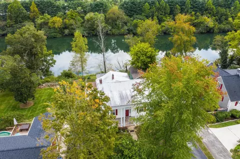 607 Eagle Bend Rd, Clinton, TN 37716 photo 11