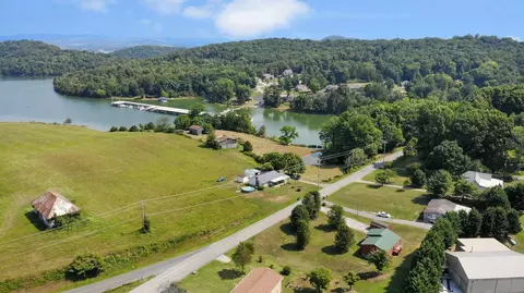 6909 Cedar Hill Rd, Talbott, TN 37877 photo 3