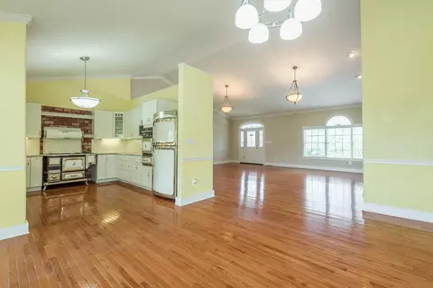 281 E Wolf Valley Rd, Heiskell, TN 37754 photo 7