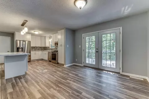 7901 Ashley Rd, Powell, TN 37849 photo 3