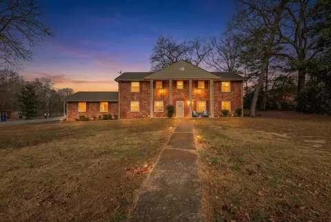 4535 Lake Haven Dr, Chattanooga, TN 37416