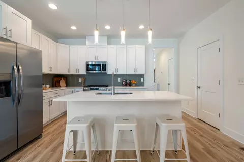 1007 Spain Ave # B, Nashville, TN 37216