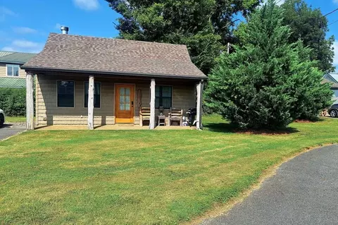 609 Whitthorne St, Shelbyville, TN 37160