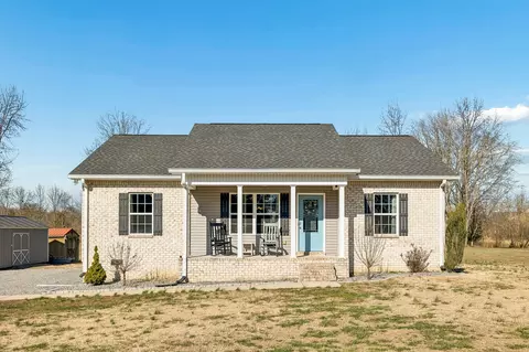 2583 W Mount Vernon Rd, Bethpage, TN 37022