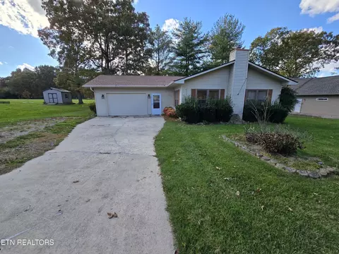2628 Dunbar Rd, Crossville, TN 38572