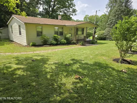 347 Barnwell, Crossville, TN 38572