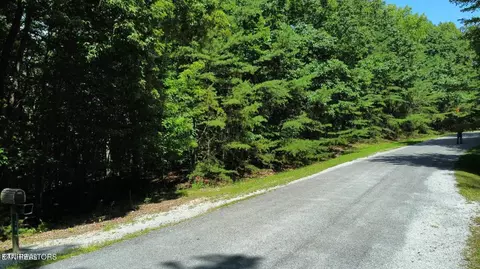 23 Harley Cir, Crossville, TN 38558