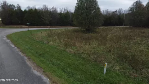 41 Hidden River Ave, Spencer, TN 38585
