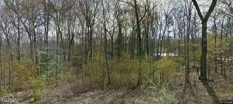 3005 Opalochee Dr, Crossville, TN 38572