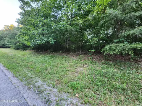 0 E Cv, Monterey, TN 38574