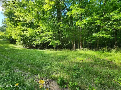 112 Dublin Ln, Crossville, TN 38558